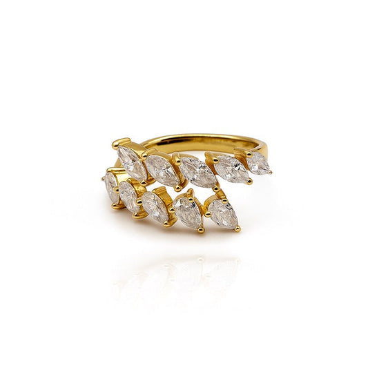 The Elaria Ring